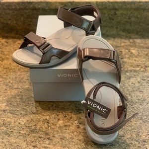 vionic bryce sandals